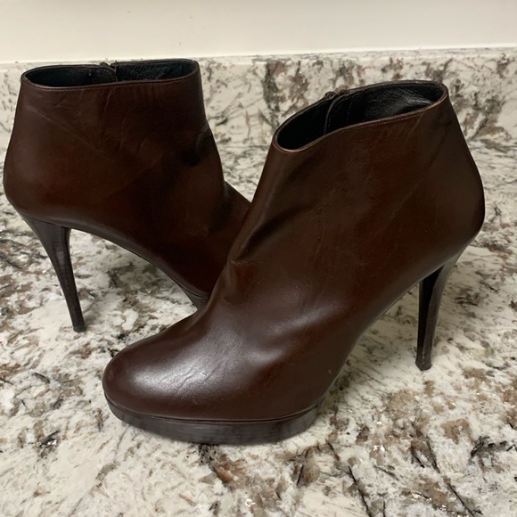 Stuart Weiztman Brown “Gran” Leather Ankle Booties - Picture 3 of 16
